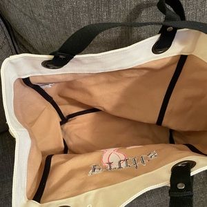 Thirty-One Essential storage Tote